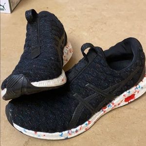 ASICS Men's HyperGEL-KENZEN Running Shoes (NEW)